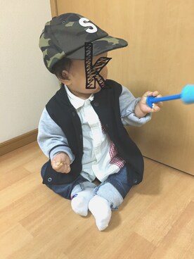 「赤ちゃん」｜「アイテム（ブルゾン）」を使った、KOOOさん（キッズ・70cm）の秋コーディネート