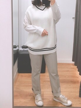 「UNIQLO（ユニクロ）のアイテム（Tシャツ/カットソー、ホワイト系）」を使った、nagiさん（レディース・153cm）の秋コーディネート