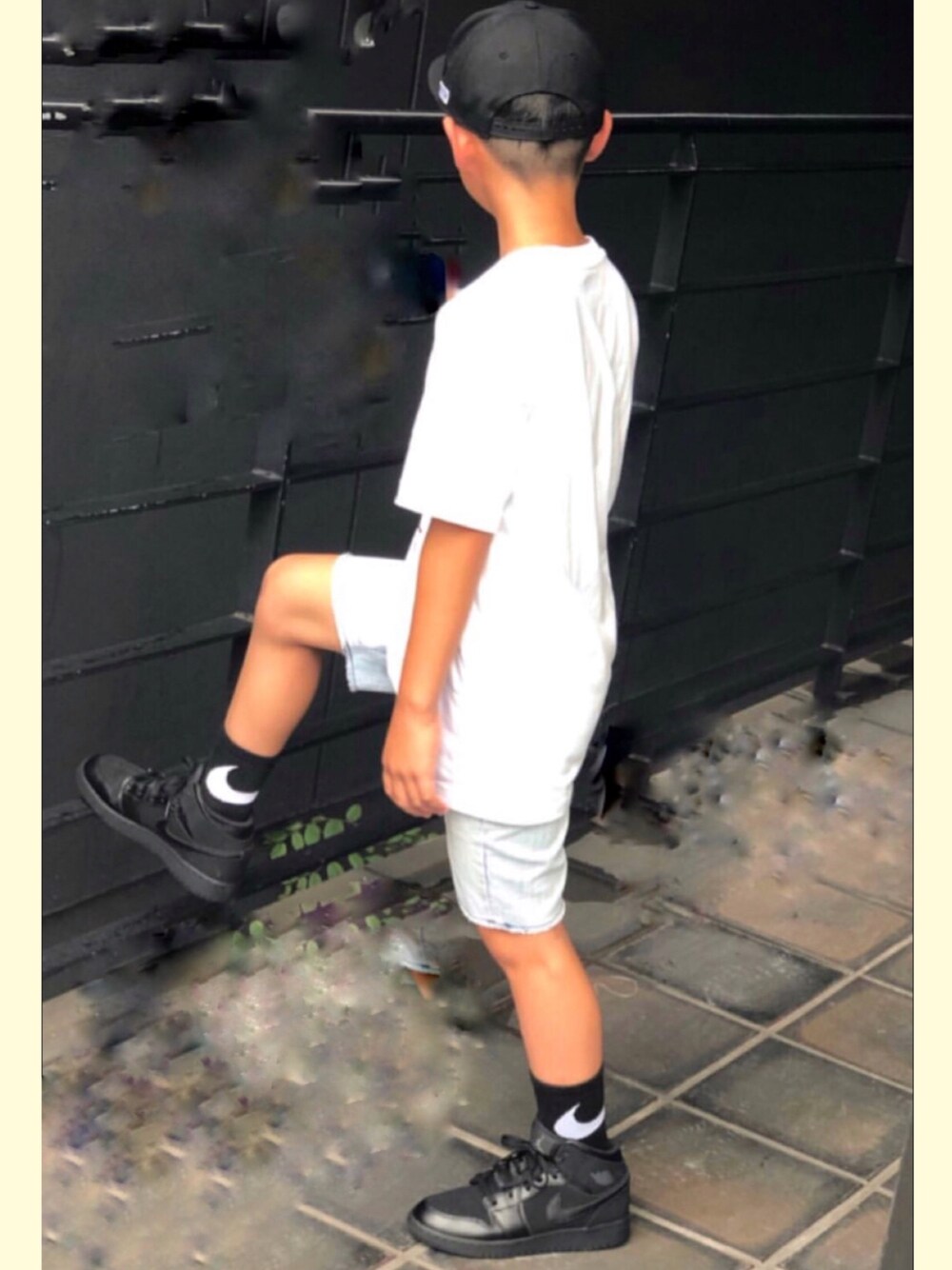 「スニーカーコーデ、キッズコーデ、キッズファッション、kids、airjordan1」｜「NIKEのアイテム（スニーカー、ブラック系）」を使った、Seek Differenceさん（メンズ・180cm）の夏コーディネートの1枚目の写真
