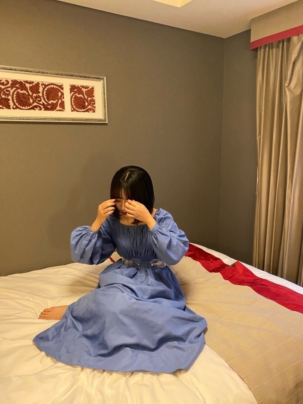 「はるコーデ、大人女子、淡色コーデ、ロングワンピース、ワンピース、ブルー、ブルーコーデ、モード、プチプラ、プチプラコーデ」｜「LONDAのアイテム（ベルト、その他）」を使った、sakineさん（レディース・163cm）の春コーディネートの1枚目の写真
