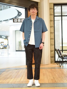 「URBANRESEARCHDOORS」｜しおやんさん（メンズ・180cm）の春コーディネート