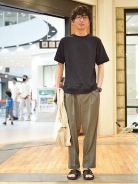 しおやんさん(メンズ・180cm)の春コーディネート