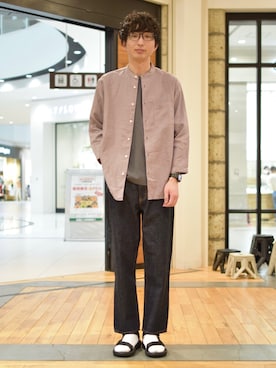 しおやんさん(メンズ・180cm)の春コーディネート