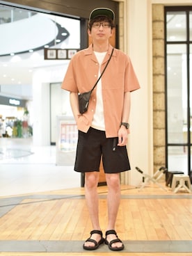 「URBANRESEARCHDOORS」｜しおやんさん（メンズ・180cm）の春コーディネート