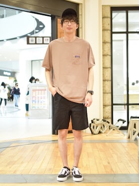 しおやんさん(メンズ・180cm)の春コーディネート