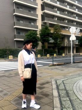 「スウェードスカート」｜「アイテム（ハンチング/ベレー帽）」を使った、30さん（レディース・157cm）の秋コーディネート
