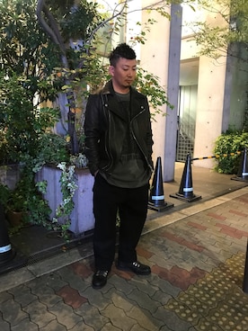 「ISAMU KATAYAMA BACKLASH（イサムカタヤマバックラッシュ）のアイテム（ライダースジャケット）」を使った、shigeさん（メンズ・168cm）の秋コーディネート