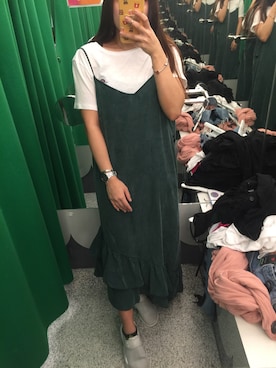 「MONKI（モンキ）のアイテム（オールインワン・サロペット）」を使った、saniceさん（レディース・158cm）の秋コーディネート