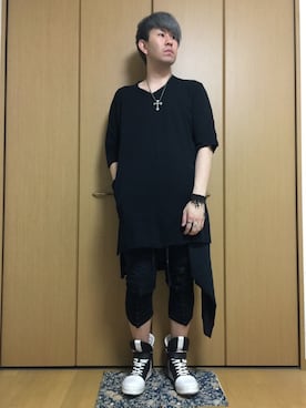 「KMRii（ケムリ）のアイテム（パンツ）」を使った、HIROKIさん（メンズ・179cm）の夏コーディネート