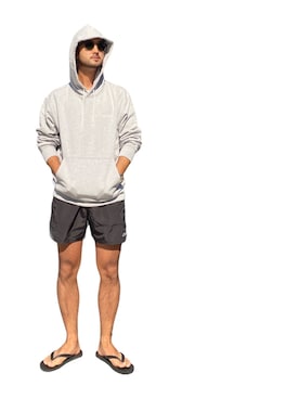 「Saturdays NYC（サタデーズ ニューヨークシティ ）のアイテム（パーカー）」を使った、Tomさん（メンズ・172cm）の夏コーディネート
