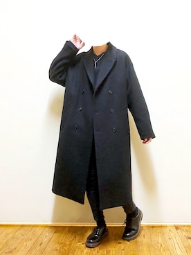 「真っ黒コーデ」｜「アイテム（チェスターコート）」を使った、HANAさん（メンズ・171cm）の冬コーディネート