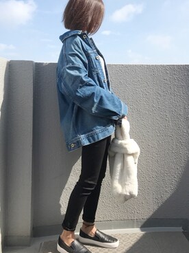 「UNIQLO（ユニクロ）のWOMEN ウルトラストレッチジーンズ（デニムパンツ）」を使った、Ayaさん（レディース・151cm）の秋コーディネート