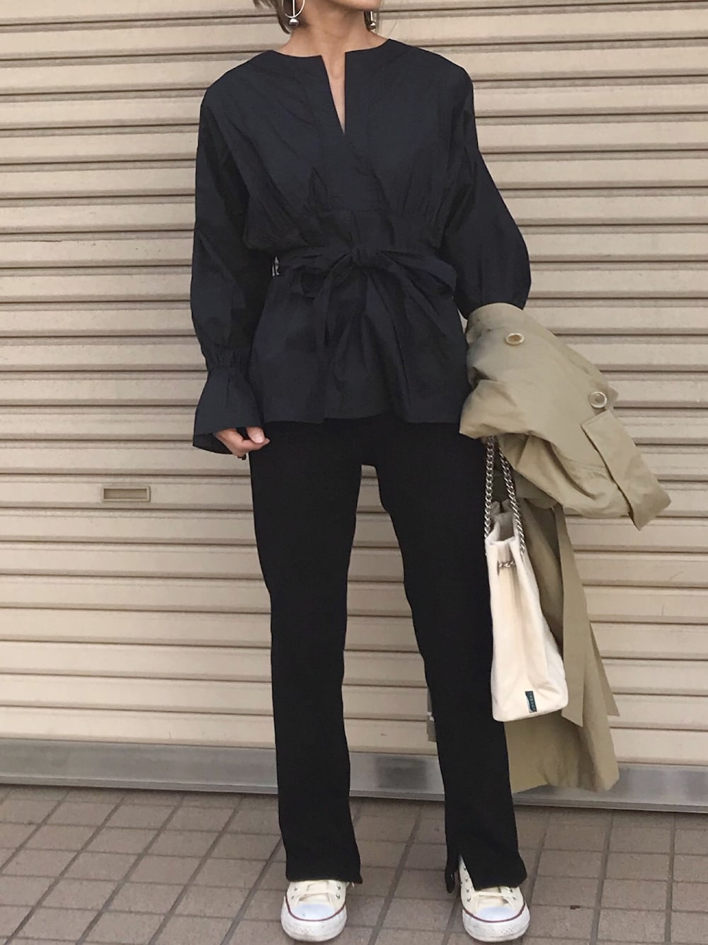 ne Quittez pas アーバンリサーチ 　別注ベルト付プルオーバー　黒 NE QUITTEZ PAS!（ヌキテパ）の「ne Quittez pas×URBAN RESEARCH