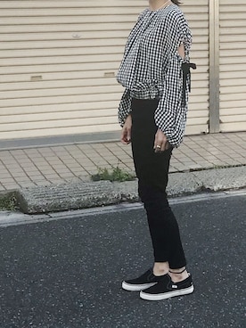 「CLANE（クラネ）のアイテム（スリッポン）」を使った、Ayaさん（レディース・151cm）の春コーディネート