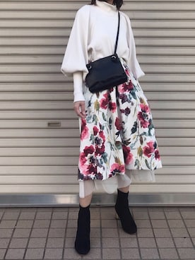 「LA BELLE ETUDE（ラベルエチュード）のアイテム（Tシャツ/カットソー）」を使った、Ayaさん（レディース・151cm）の冬コーディネート