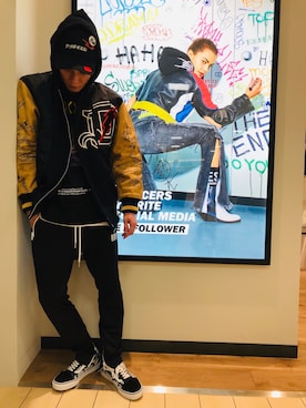 「sneakers」｜「アイテム（ライダースジャケット）」を使った、hiroseさん（メンズ・174cm）の秋コーディネート