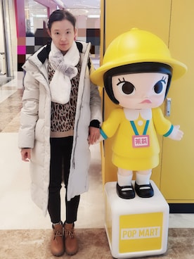 「Guess（ゲス）のアイテム（ダウンジャケット/コート）」を使った、佳子Kakoさん（レディース・165cm）の秋コーディネート