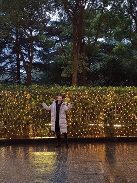 「Guess（ゲス）のアイテム（ダウンジャケット/コート）」を使った、佳子Kakoさん（レディース・165cm）の秋コーディネート