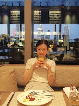 佳子Kakoさんのコーディネート