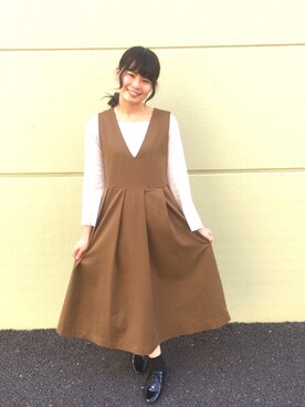 「アイテム（つなぎ/オールインワン、ベージュ系）」を使った、みーこさん（レディース・155cm）の春コーディネート