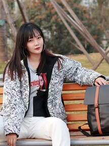 A.P.C リバーシブル フーディ ブルゾン マリン風 （ネイビ x ピンク） セール】 【KIDS】リバーシブル ポリエステルシレー ブルゾン