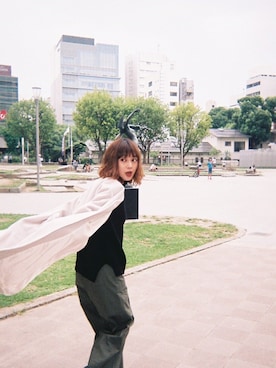 「URBAN RESEARCH（アーバンリサーチ）のアイテム（ノーカラージャケット）」を使った、西本早希さん（レディース・160cm）の冬コーディネート
