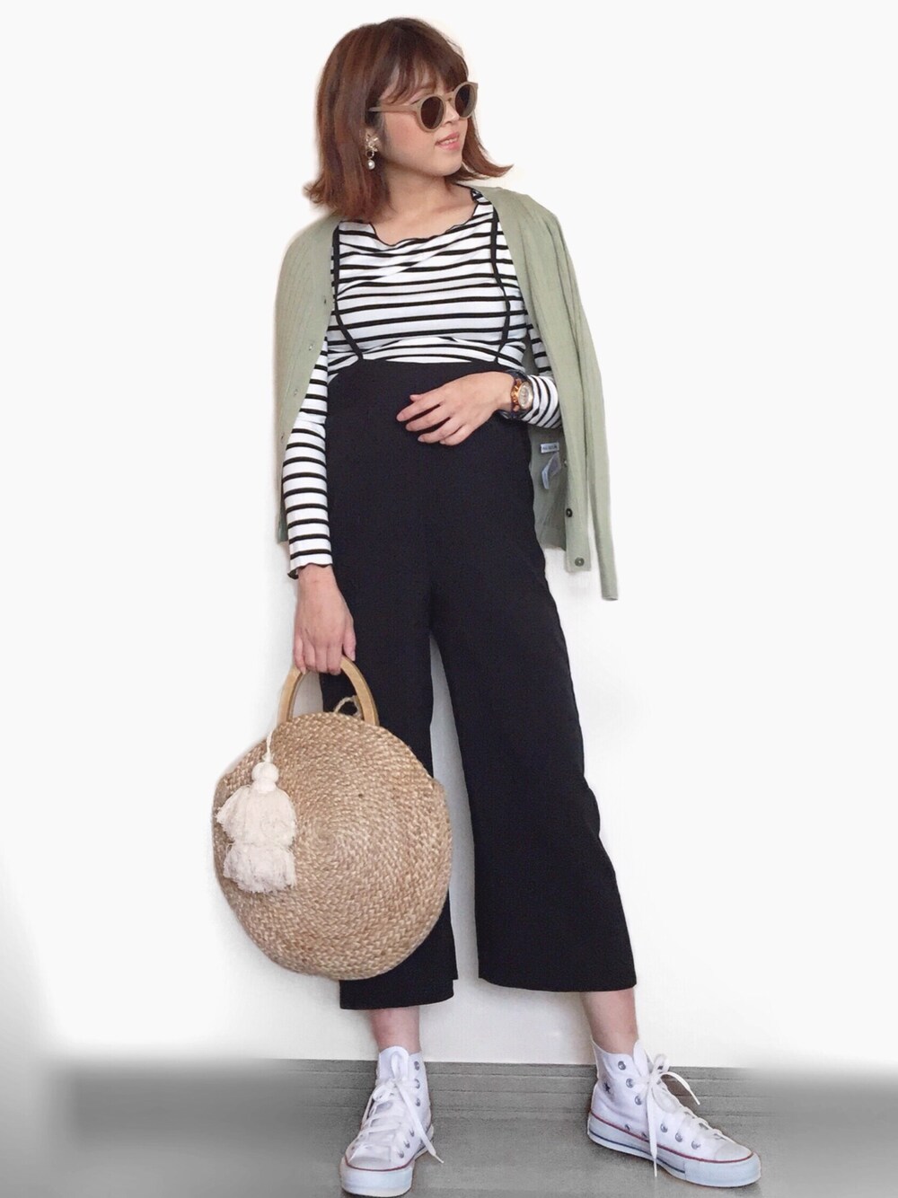「Fossil、FOSSILSTYLE、&.nostalgia、スニーカーコーデ、春色、ボーダー、ミントグリーン、ラフィアバッグ、サークルバッグ、サロペット」｜「FOSSILのORIGINAL BOYFRIEND　ES3838（アナログ腕時計、ゴールド系）」を使った、Miiさん（レディース・159cm）の春コーディネートの1枚目の写真