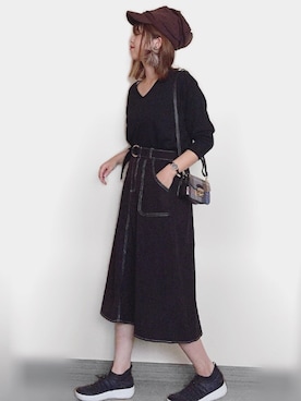 「アイテム（ポーチ、ブラウン系）」を使った、Miiさん（レディース・159cm）の秋コーディネート