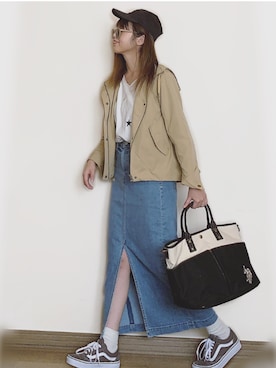 「ヤヌーク」｜「アイテム（マウンテンパーカー）」を使った、Miiさん（レディース・159cm）の春コーディネート