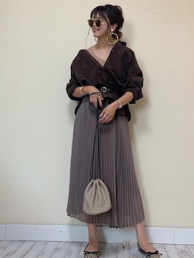 「LIBRÉM（リブレム）のアイテム」を使った、Miiさん（レディース・159cm）の秋コーディネート