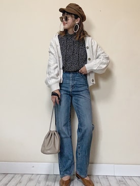 「ハイウエストストレートジーンズ」｜「アイテム（キャスケット）」を使った、Miiさん（レディース・159cm）の秋コーディネート