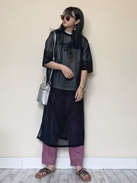 「グラフィックＴ」｜「アイテム（ワンピース/ドレス）」を使った、Miiさん（レディース・159cm）の夏コーディネート