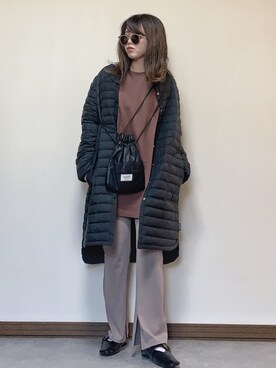 「スリットパンツ」｜「アイテム（ダウンジャケット/コート）」を使った、Miiさん（レディース・159cm）の秋コーディネート