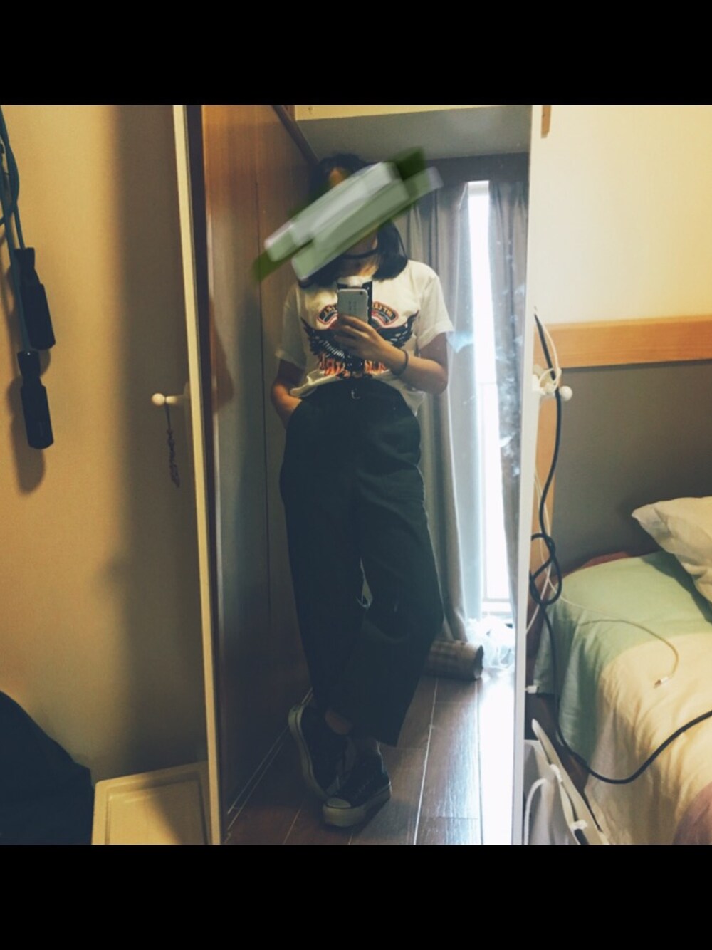 「WEGOのアイテム（トップス、ホワイト系）」を使った、AriesCさん（レディース・161cm）の秋コーディネートの1枚目の写真