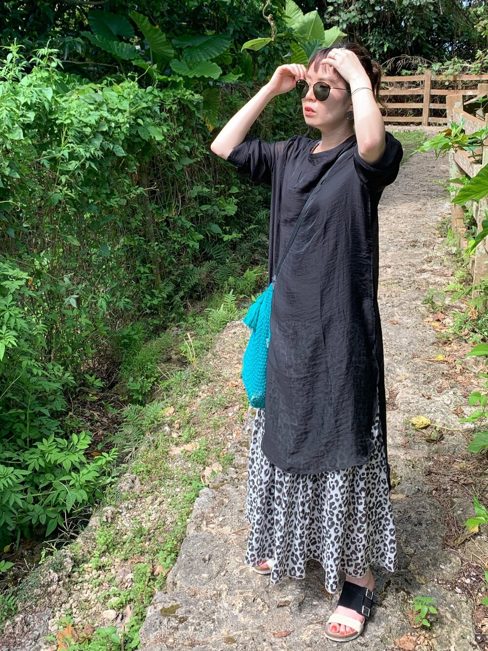 「大人コーデ、低身長、シアーシャツ、夏服」｜「Kastaneのドッキングシアーシャツプルオーバー（シャツ/ブラウス、ブラック系）」を使った、Ⓜ︎ｉｙｕ☺︎さん（レディース・152cm）の夏コーディネートの1枚目の写真