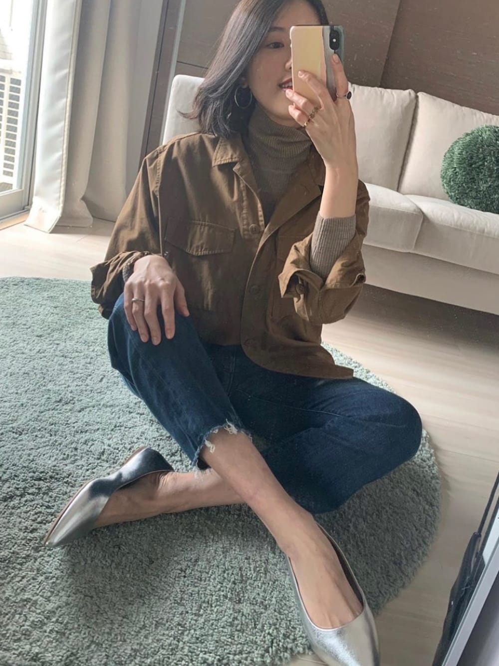 「UNIQLO、denim」｜「UNIQLOのアイテム（シューズ、シルバー系）」を使った、#HeidiStyleさん（レディース・160cm）の夏コーディネートの1枚目の写真