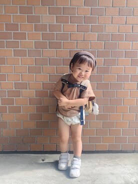 「ASICS（アシックス）のasics アシックス ファブレファーストSL3 (12-135) TUF123 0195 ホワイト/CPGL（スニーカー）」を使った、buchiさん（キッズ・90cm）の夏コーディネート