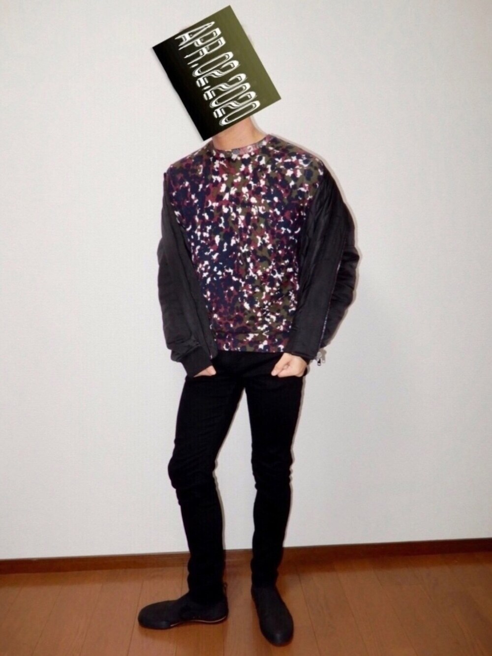 「H&M、MA-1、春、はるコーデ、おしゃれさんと繋がりたい、Dr.Martens、スニーカー、スニーカーコーデ、ドクターマーチン」｜「H&Mのアイテム（ニット/セーター、グリーン系）」を使った、こじゃれ山さん（メンズ・183cm）の春コーディネートの1枚目の写真