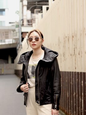 Tシャツ カットソーを使った レザージャケット のレディース人気ファッションコーディネート ユーザー ショップスタッフ Wear