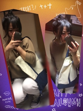 「UNIQLO（ユニクロ）のアイテム（Tシャツ/カットソー、ベージュ系）」を使った、なーしゃさん（レディース）の秋コーディネート