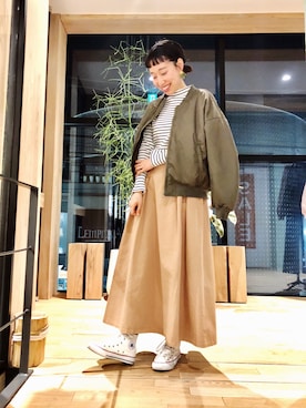 「koe（コエ）のアイテム（MA-1）」を使った、やまさん（レディース・164cm）の冬コーディネート