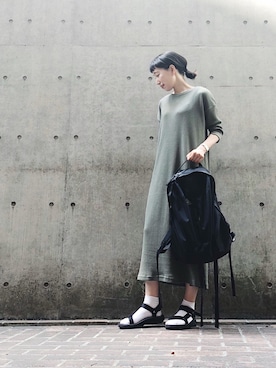 「ワッフル」｜「アイテム（アナログ腕時計）」を使った、やまさん（レディース・163cm）の夏コーディネート