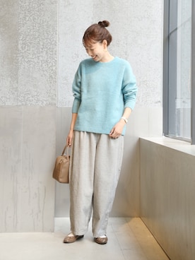 「クルーネックニット」｜やまさん（レディース・163cm）の秋コーディネート