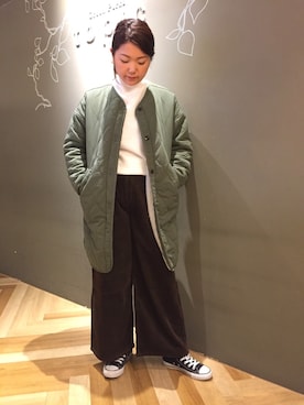 「アイラブCONVERSE」｜「アイテム（ダウンジャケット/コート）」を使った、Kana Toyodaさん（レディース・165cm）の秋コーディネート
