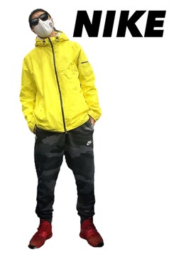 ナイロンジャケットを使った 赤 の人気ファッションコーディネート Wear