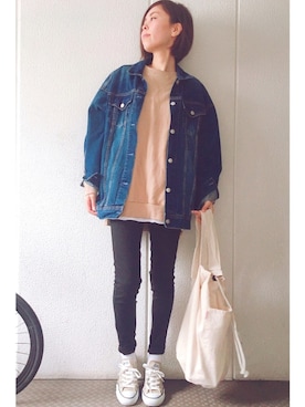 「UNIQLO（ユニクロ）のWOMEN ウルトラストレッチジーンズ（デニムパンツ）」を使った、yuiteetoyolさん（レディース・160cm）の春コーディネート