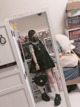 「バーバリー」｜「アイテム（アクセサリー）」を使った、むぎさん（レディース・155cm）の秋コーディネート