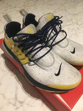 にじおさんのコーディネート