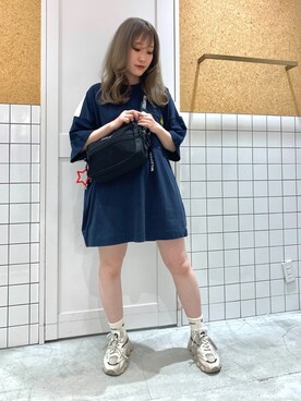 「チュニック」｜「アイテム（財布/小物）」を使った、岩瀬　花乃理さん（レディース・154cm）の夏コーディネート