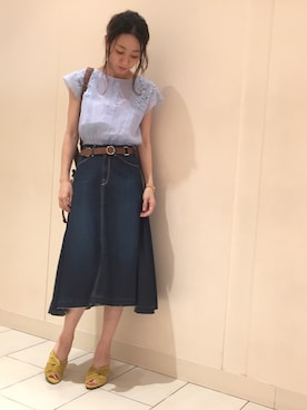 「アイテム（サンダル、イエロー系）」を使った、yukaさん（レディース・165cm）の春コーディネート